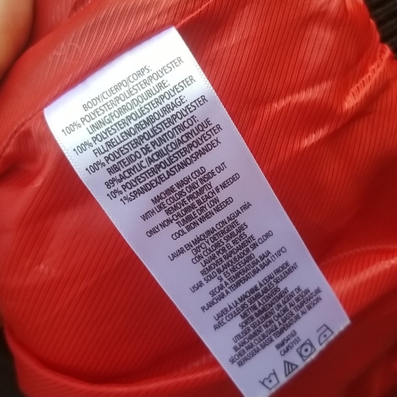 Calvin Klein Performance Puffer Vest Sz S VGUC - Picture 8 of 8